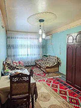 Satılır 3 otaqlı köhnə tikili 54 m²