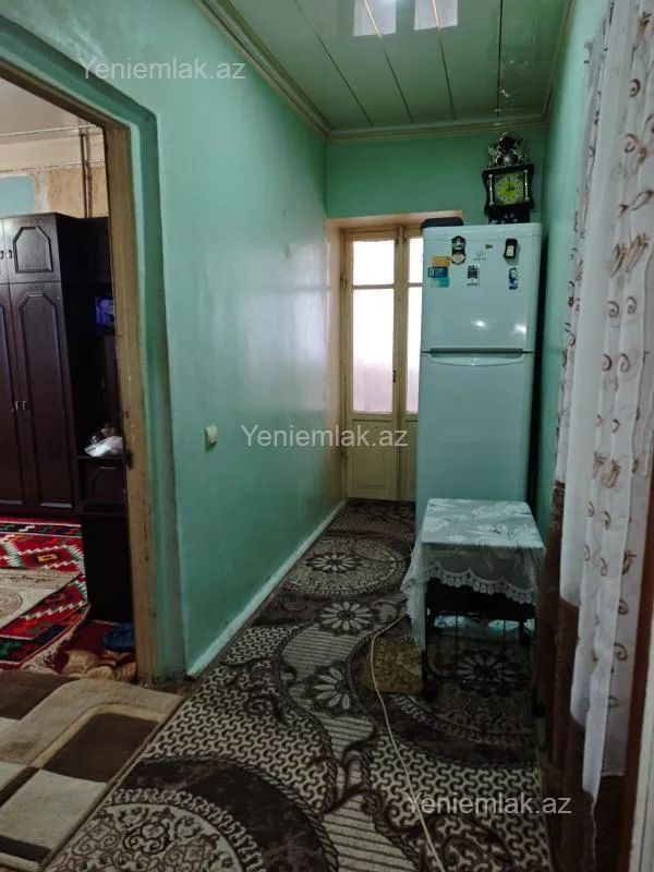 Satılır 3 otaqlı köhnə tikili 54 m²