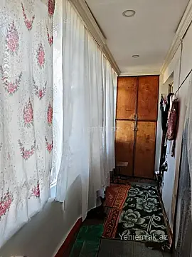 Satılır 3 otaqlı köhnə tikili 54 m²