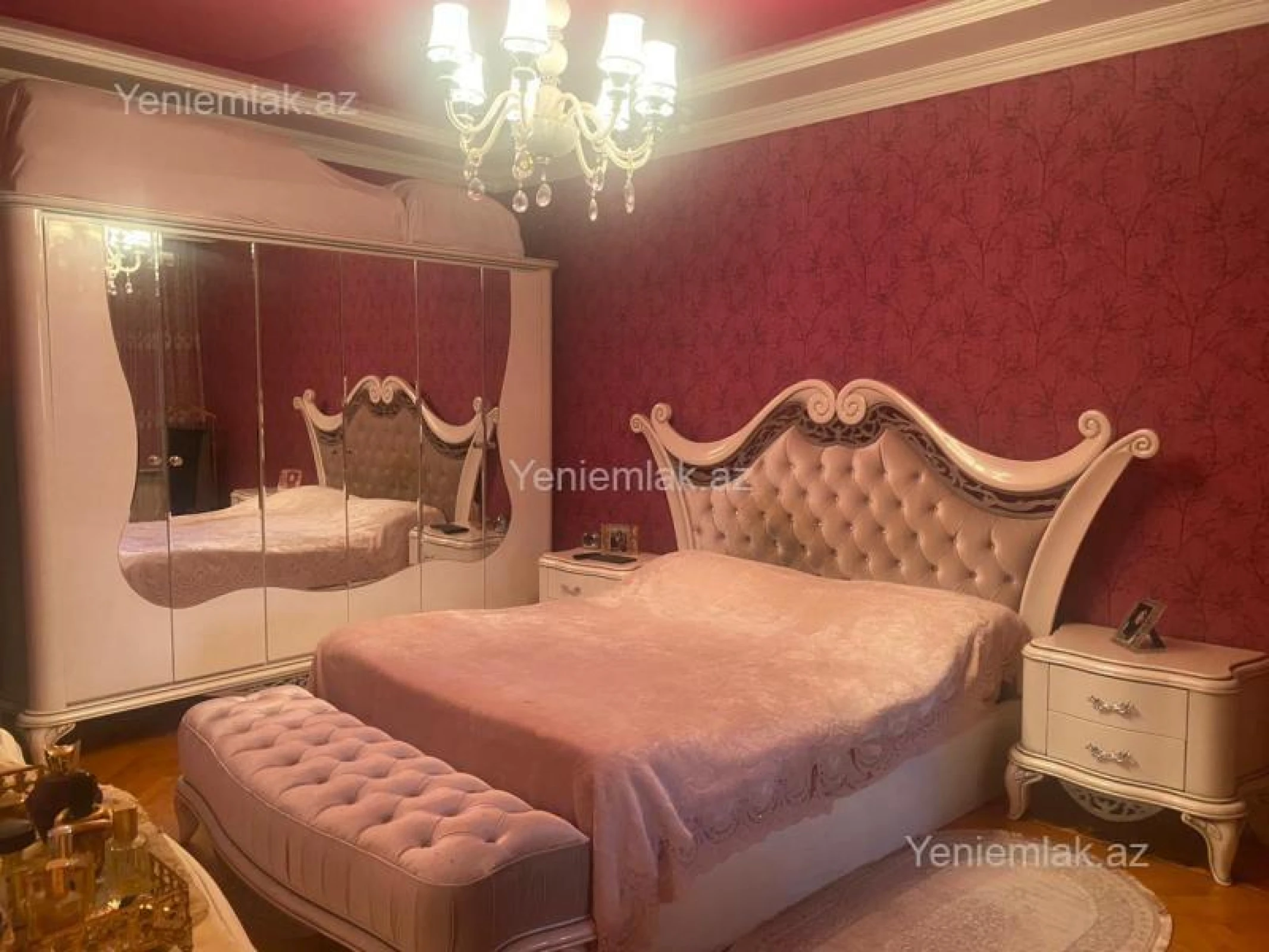 Satılır 3 otaqlı köhnə tikili 100 m²