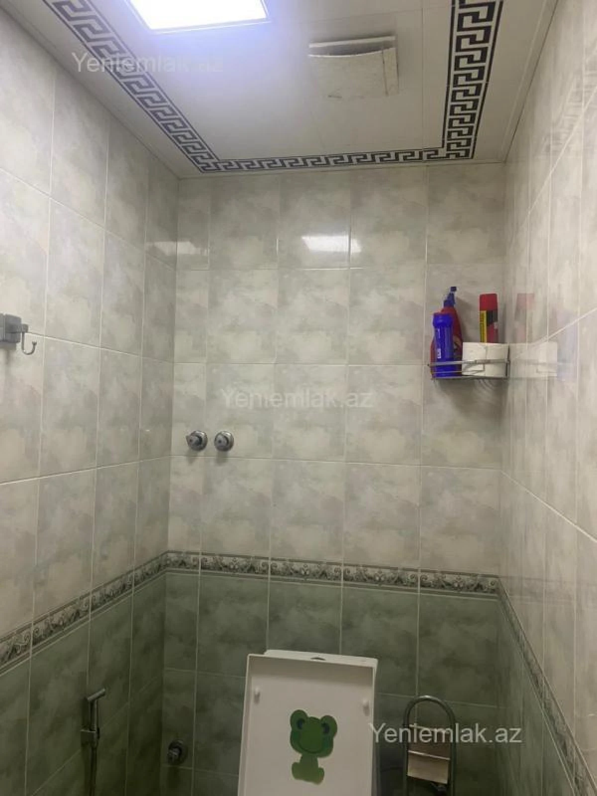 Satılır 3 otaqlı köhnə tikili 100 m²