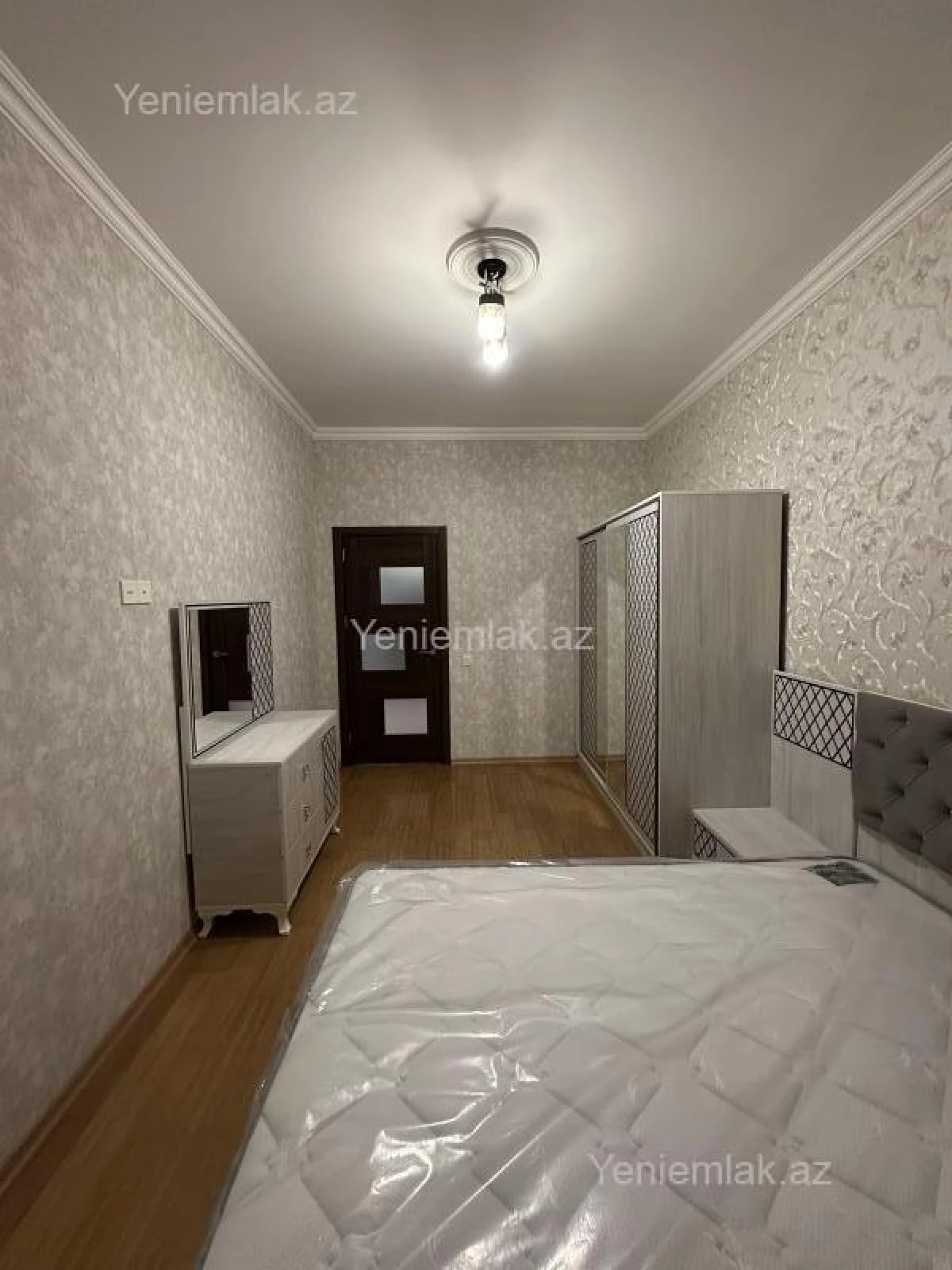 Satılır 2 otaqlı yeni tikili 63 m²