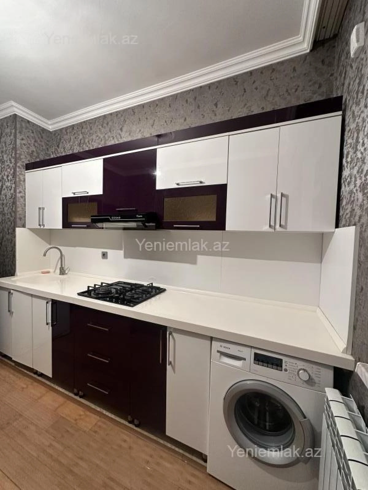 Satılır 2 otaqlı yeni tikili 63 m²