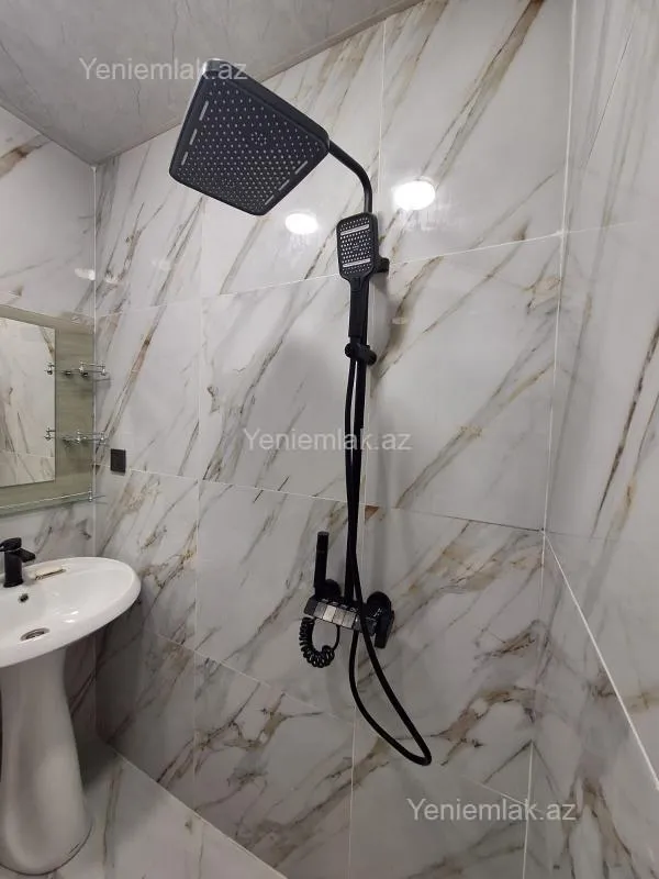 Satılır 2 otaqlı köhnə tikili 46 m²