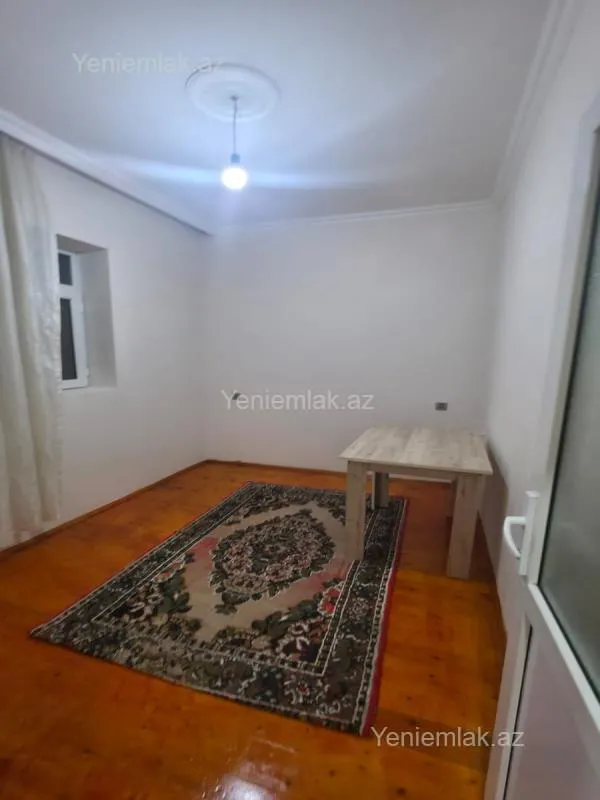 Satılır 2 otaqlı həyət evi 45 m²