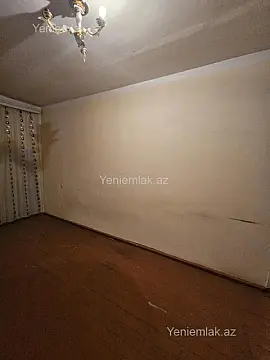 Satılır 2 otaqlı köhnə tikili 56 m²
