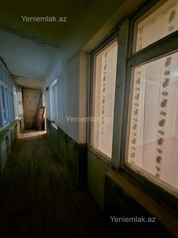 Satılır 2 otaqlı köhnə tikili 56 m²