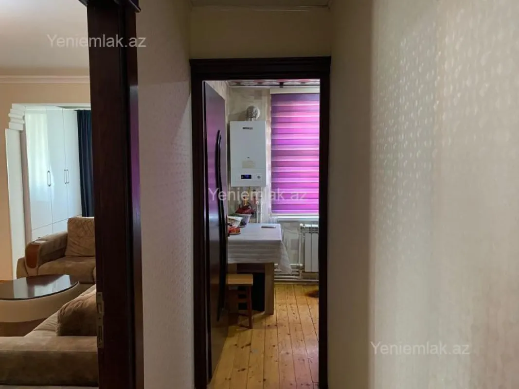 Satılır 2 otaqlı köhnə tikili 47 m²