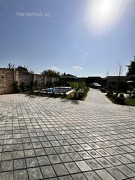 Satılır 6 otaqlı həyət evi 300 m²