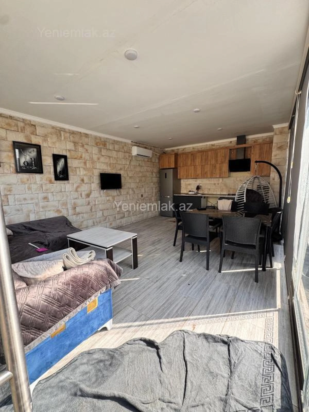 Satılır 6 otaqlı həyət evi 300 m²