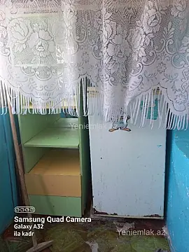 Satılır 1 otaqlı köhnə tikili 20 m²
