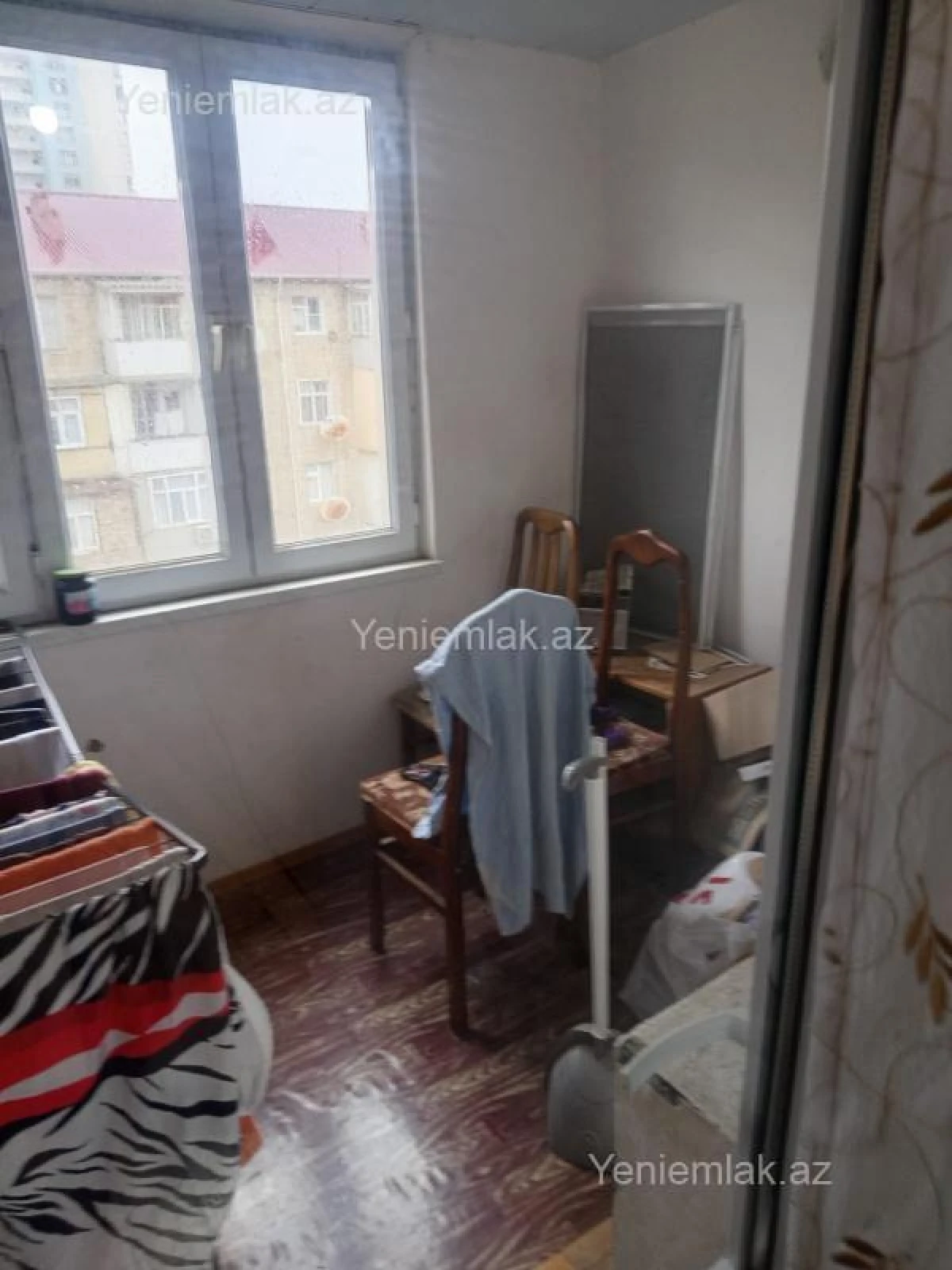 Satılır 2 otaqlı köhnə tikili 46 m²