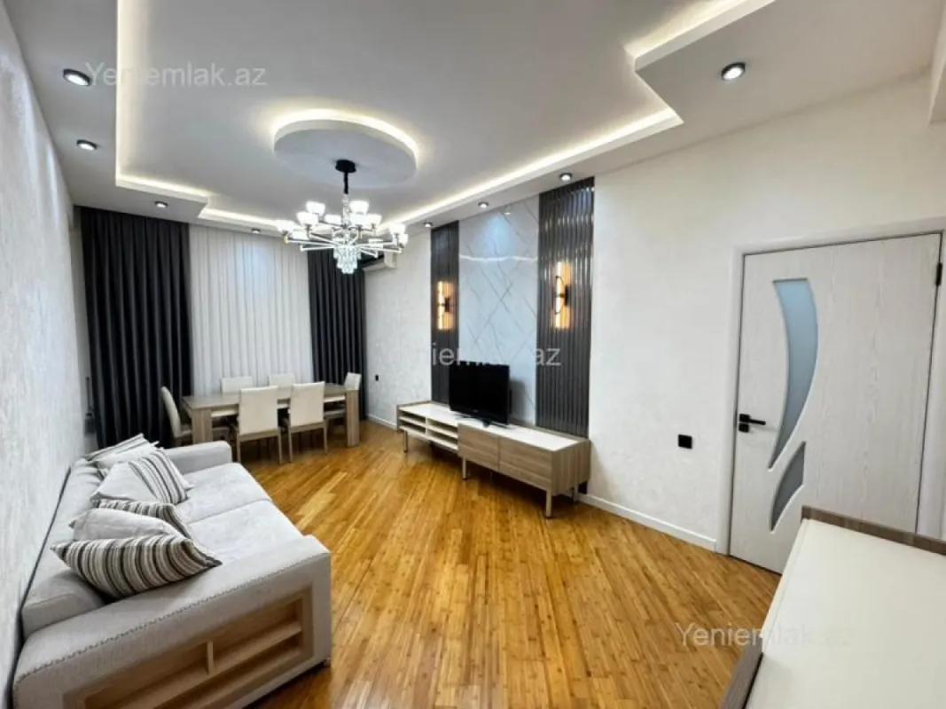 Satılır 2 otaqlı yeni tikili 68 m²