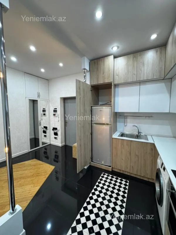 Satılır 2 otaqlı yeni tikili 68 m²