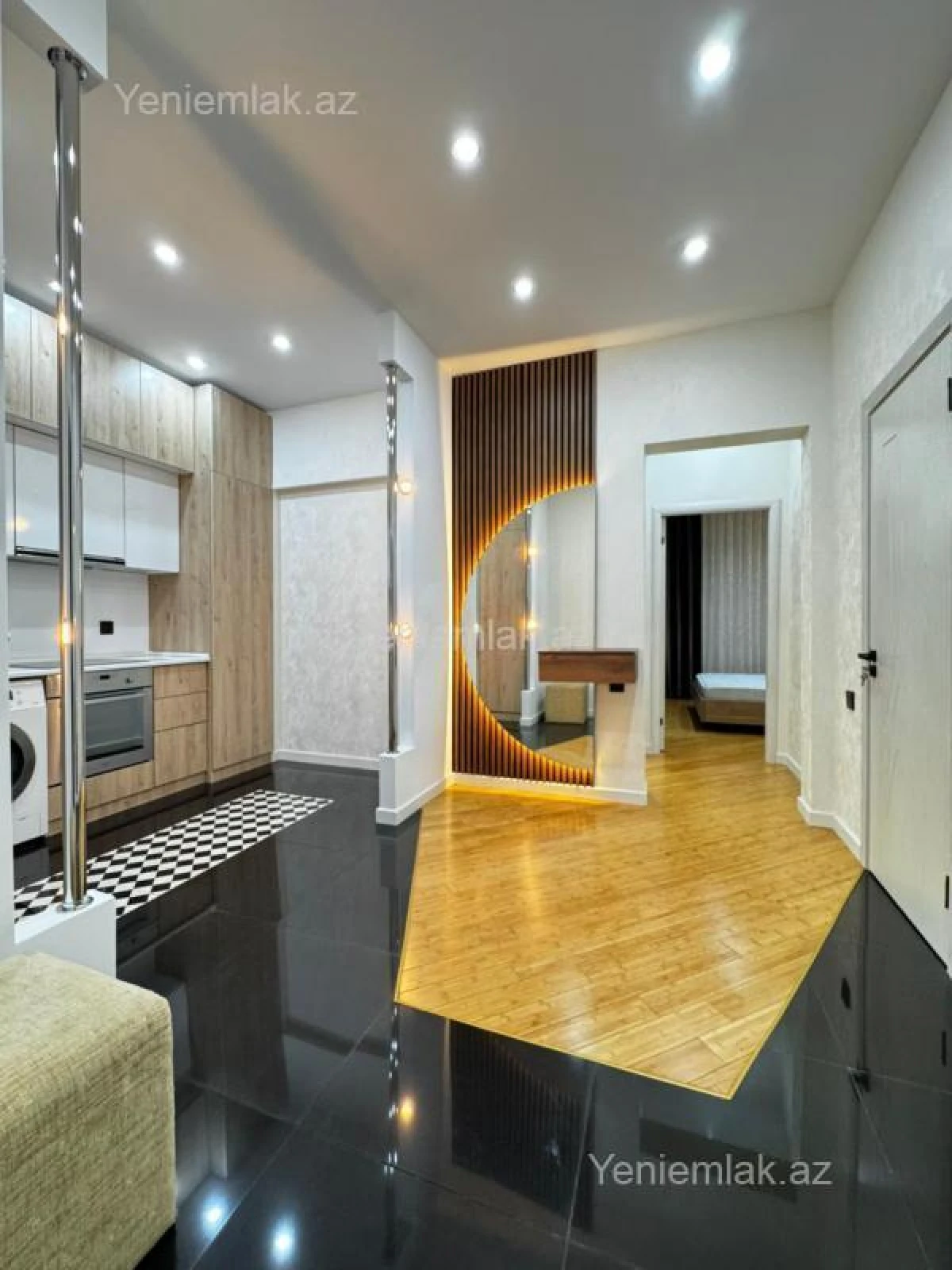 Satılır 2 otaqlı yeni tikili 68 m²