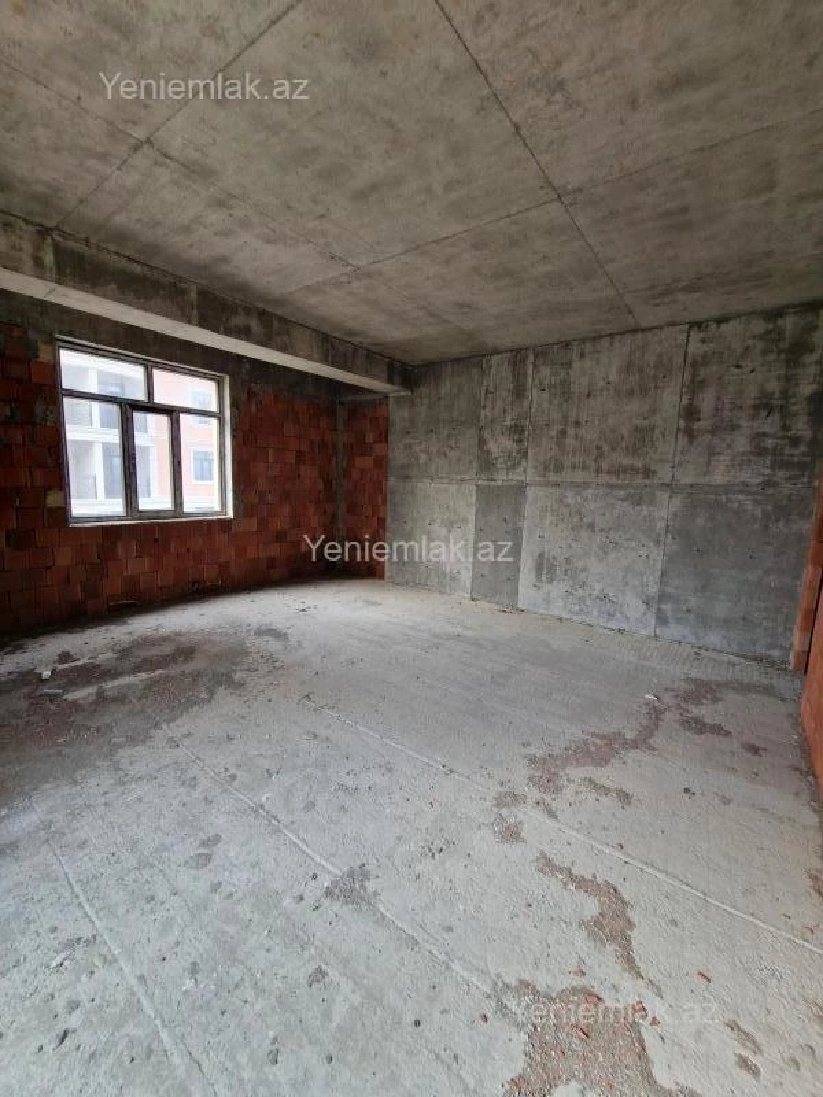 Satılır 3 otaqlı yeni tikili 116.5 m²