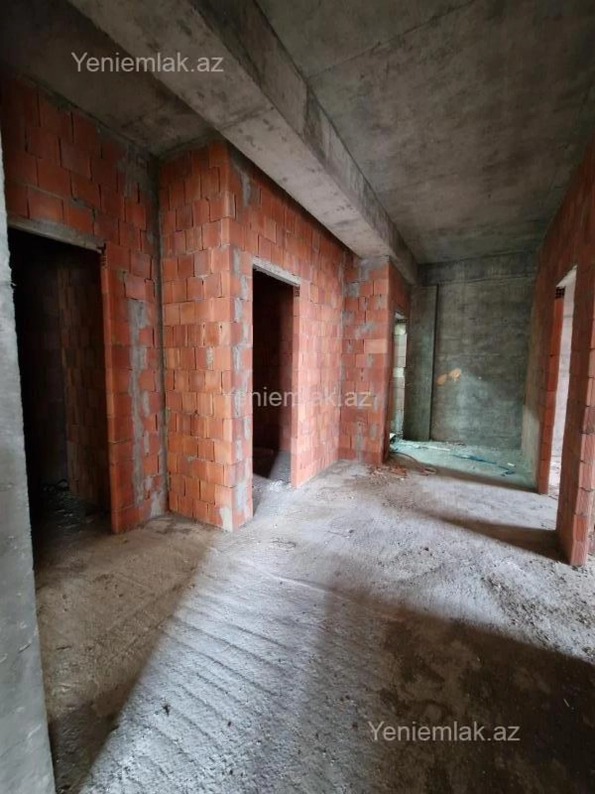 Satılır 3 otaqlı yeni tikili 116.5 m²