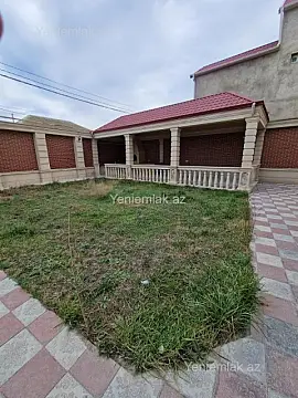 Satılır 5 otaqlı həyət evi 350 m²
