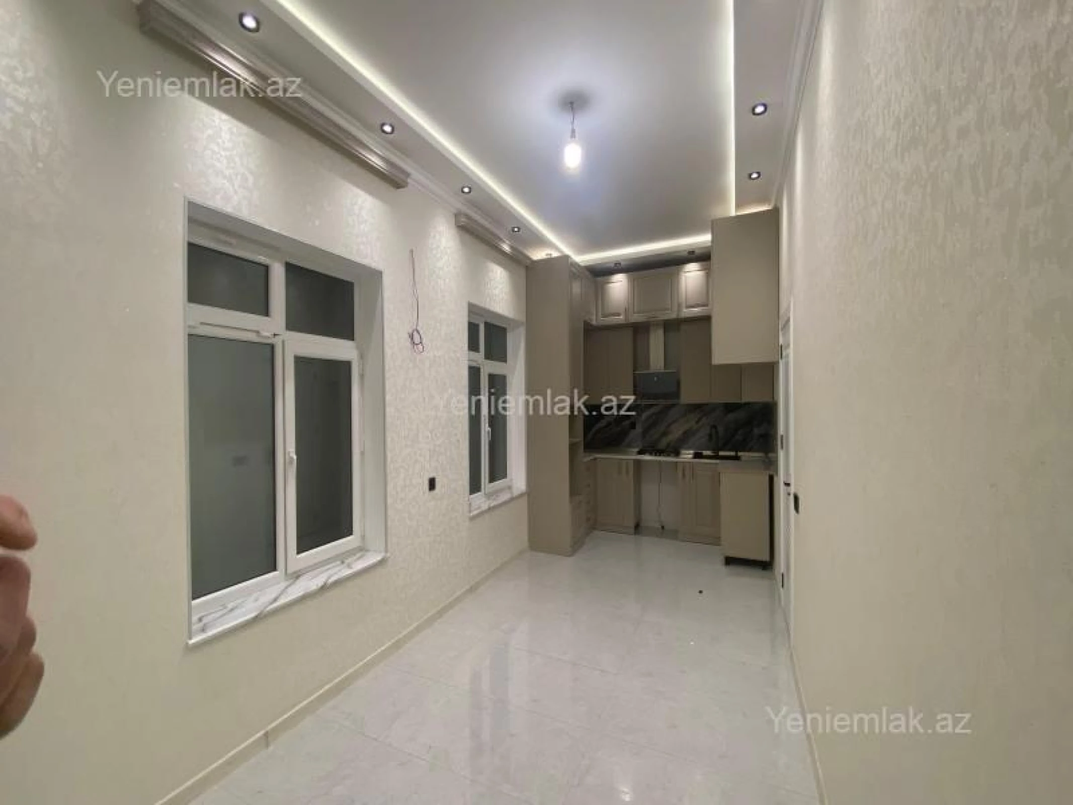 Satılır 4 otaqlı həyət evi 200 m²