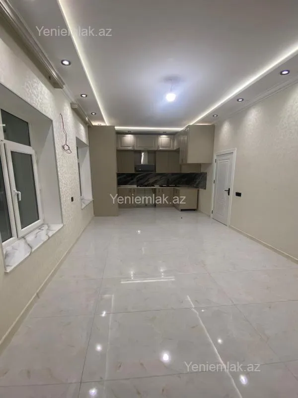 Satılır 4 otaqlı həyət evi 200 m²