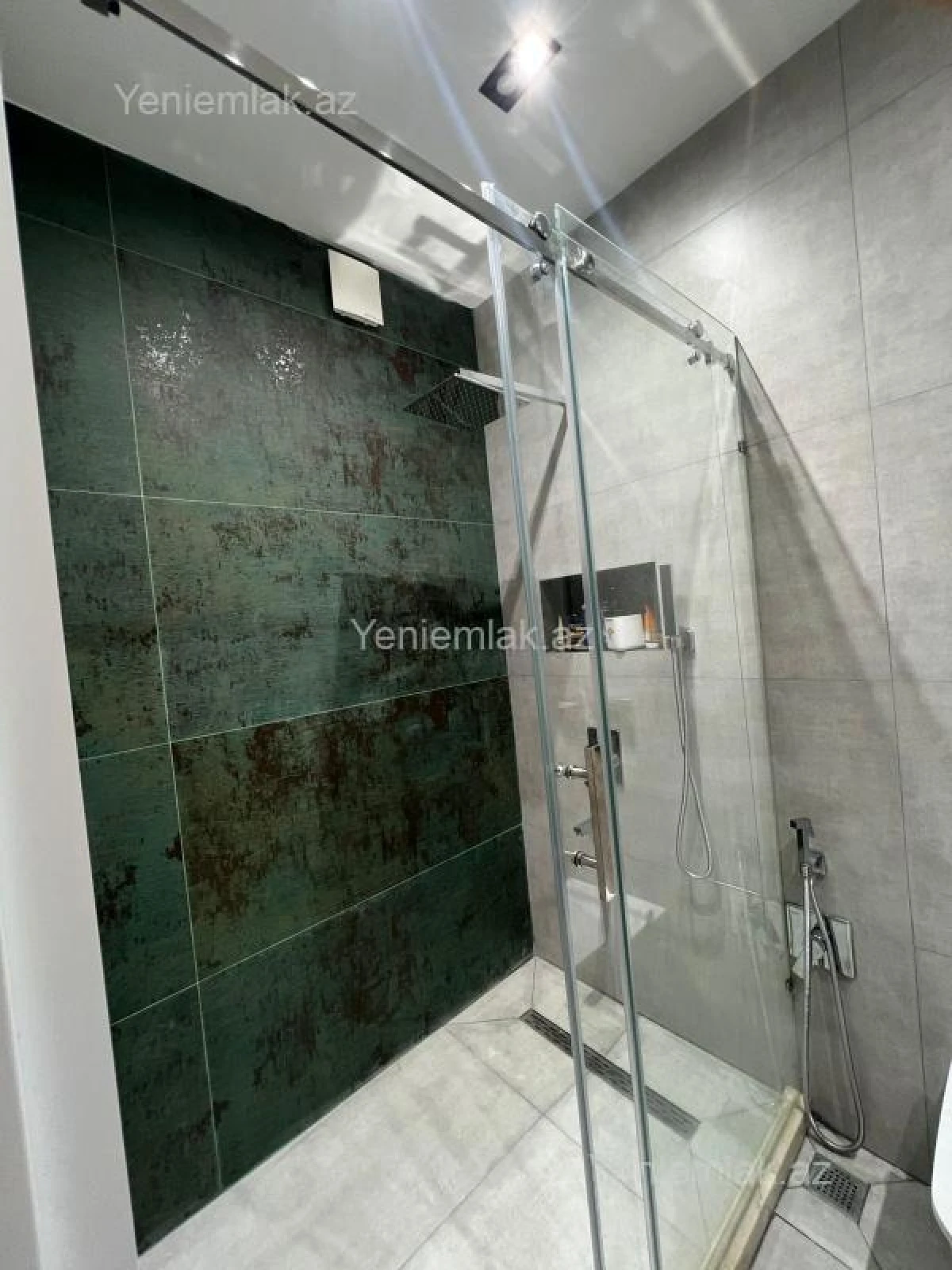 Satılır 2 otaqlı yeni tikili 50 m²