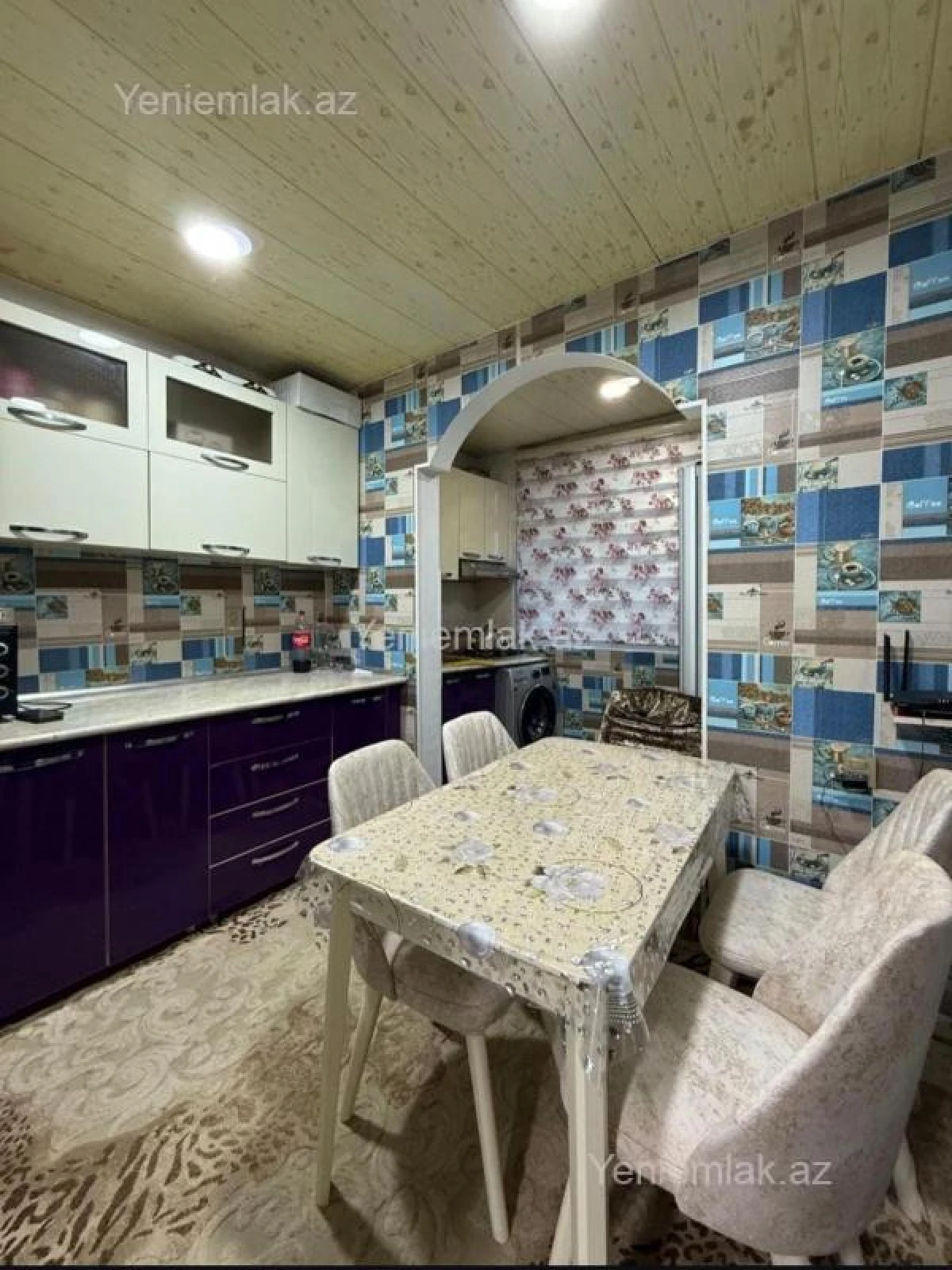 Satılır 2 otaqlı köhnə tikili 60 m²