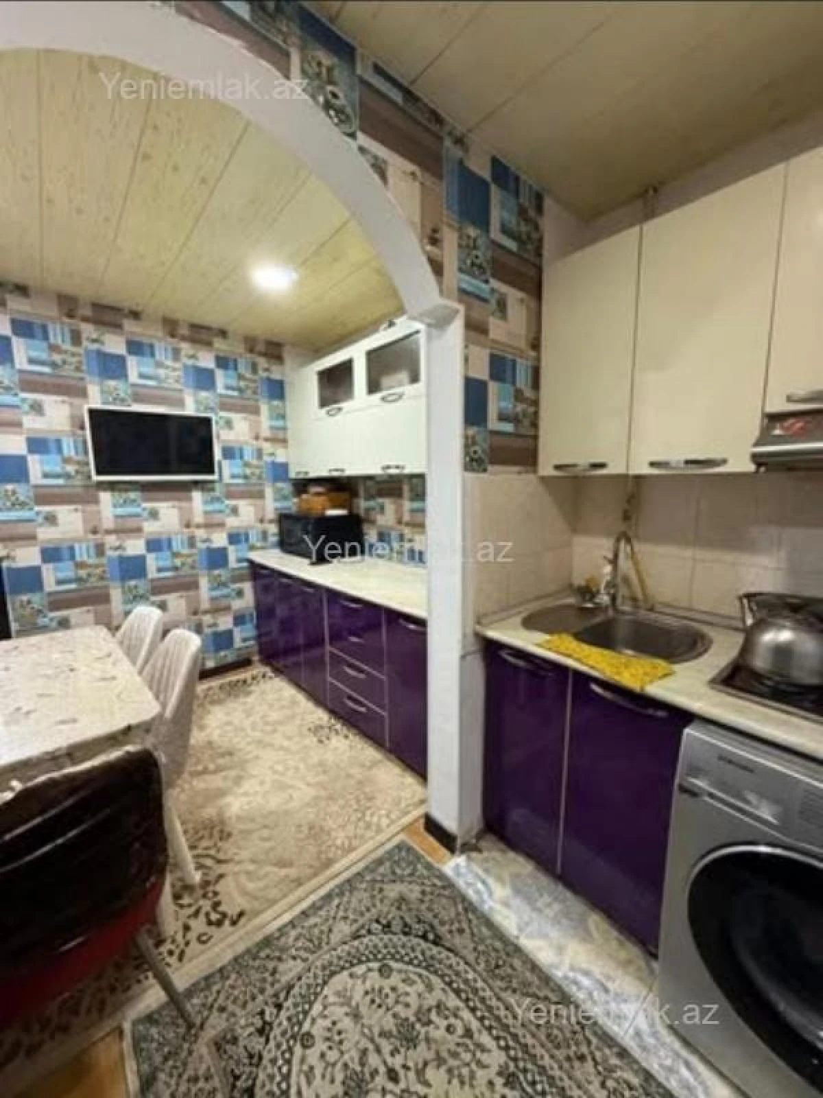 Satılır 2 otaqlı köhnə tikili 60 m²