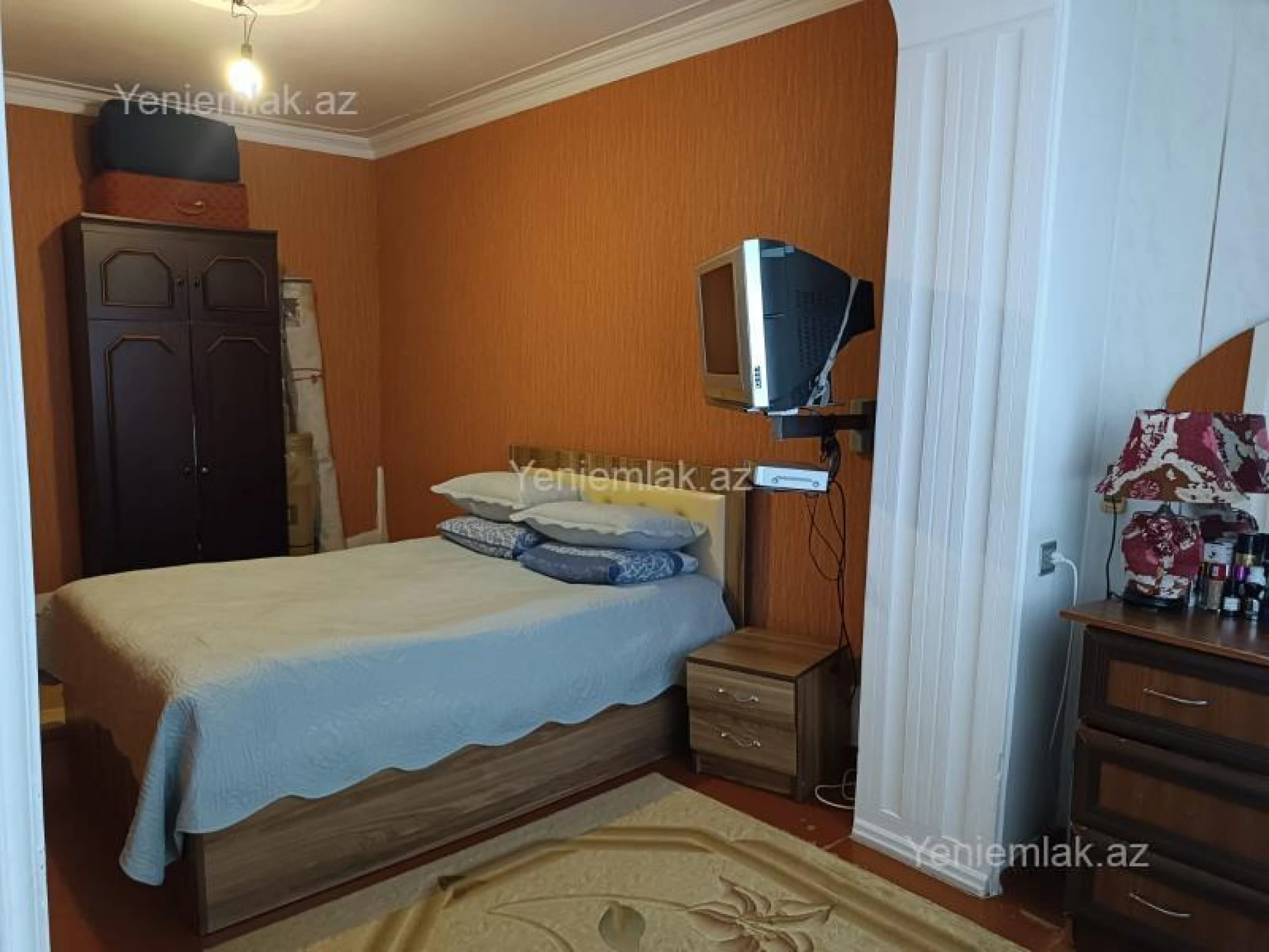 Satılır 5 otaqlı köhnə tikili 105 m²