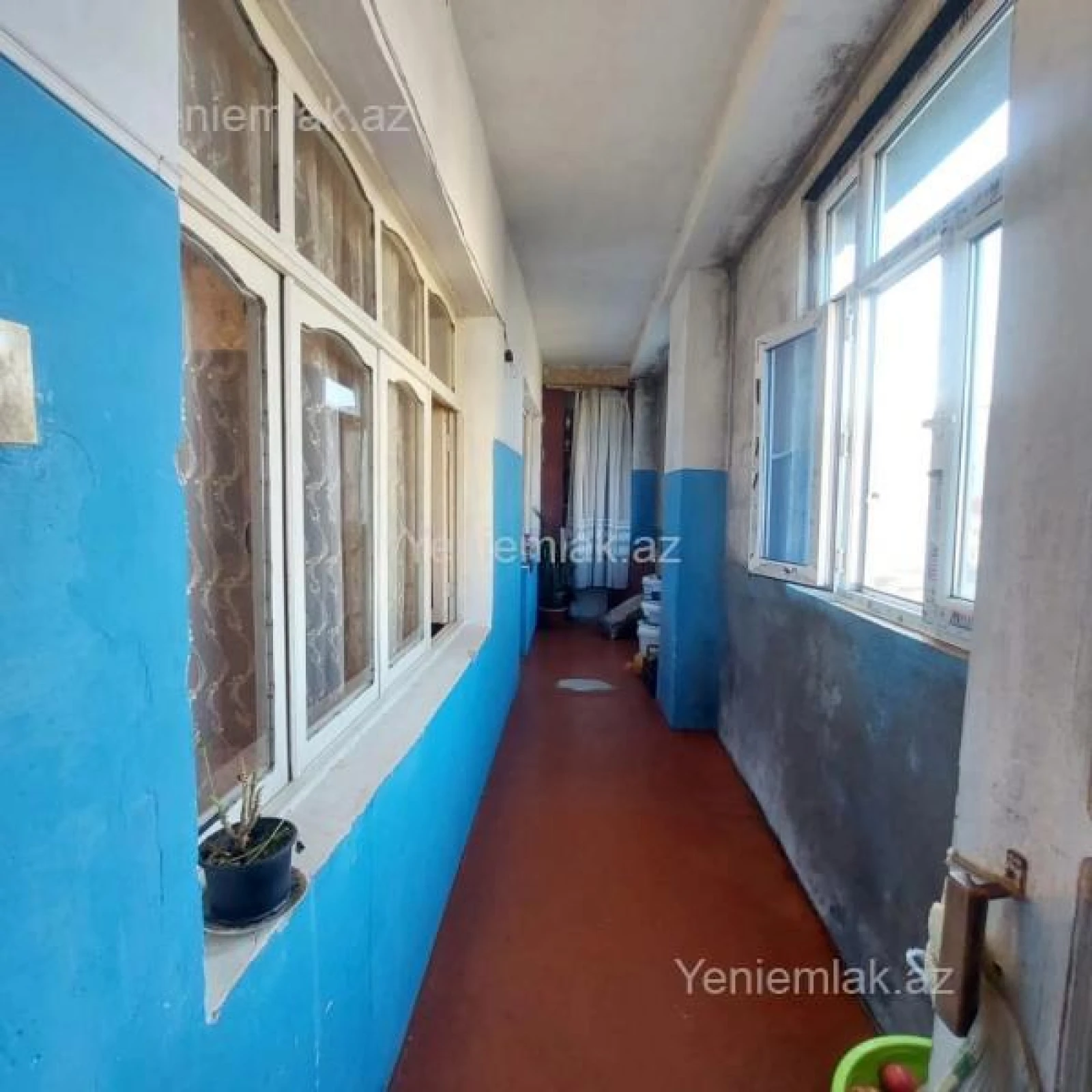 Satılır 4 otaqlı köhnə tikili 90 m²