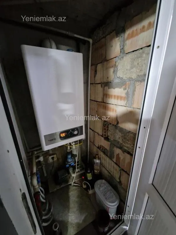 Satılır 7 otaqlı həyət evi 170 m²