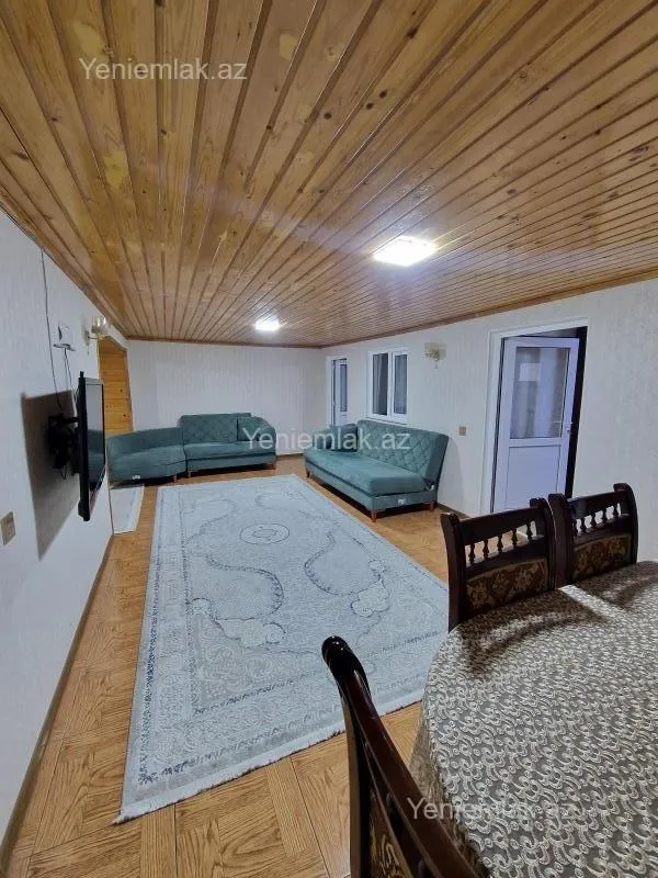 Satılır 7 otaqlı həyət evi 170 m²