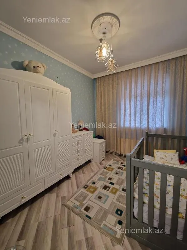 Satılır 7 otaqlı həyət evi 170 m²
