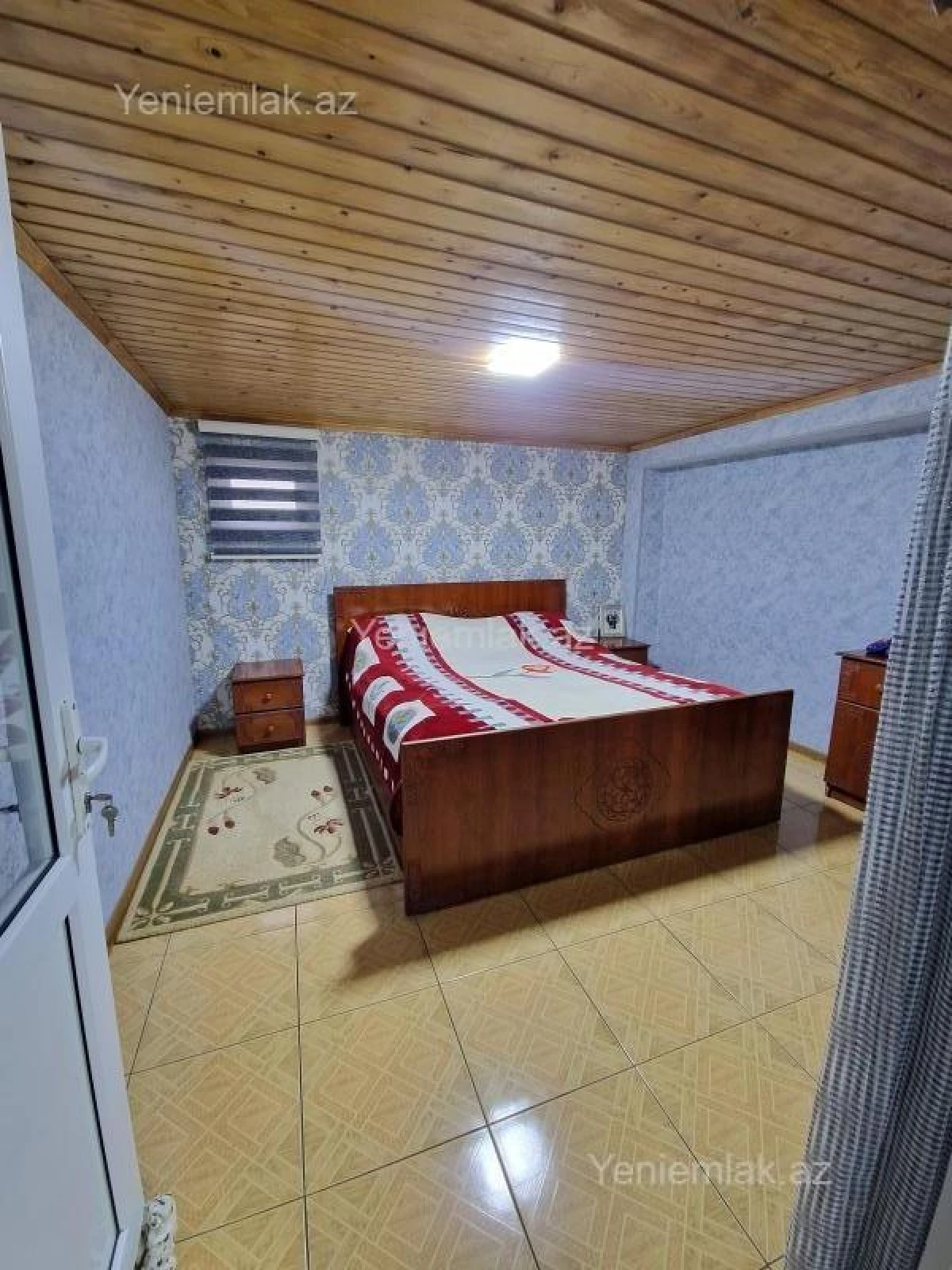 Satılır 7 otaqlı həyət evi 170 m²