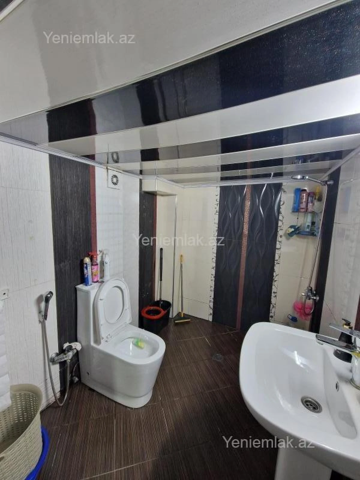 Satılır 7 otaqlı həyət evi 170 m²