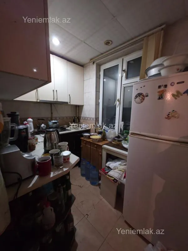 Satılır 3 otaqlı köhnə tikili 69 m²