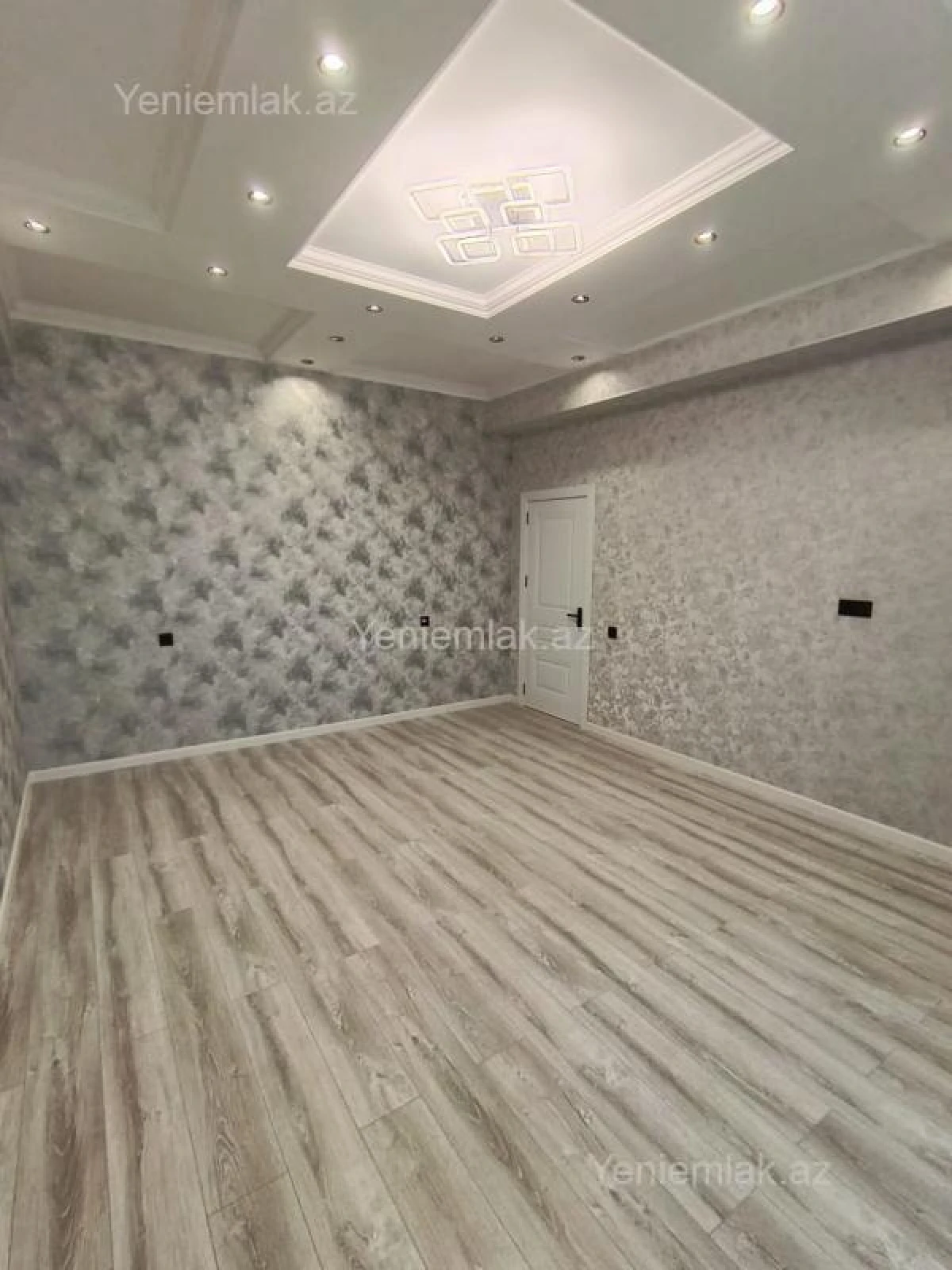 Satılır 2 otaqlı yeni tikili 96 m²