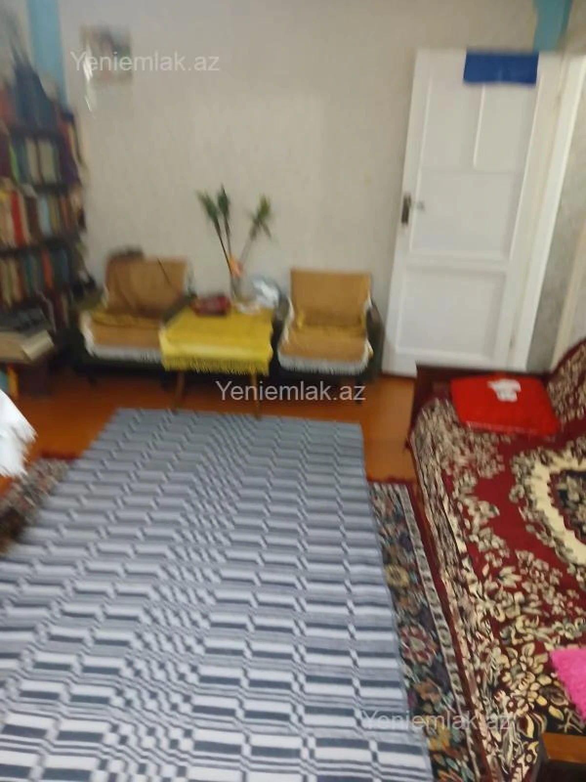 Satılır 2 otaqlı köhnə tikili 48 m²