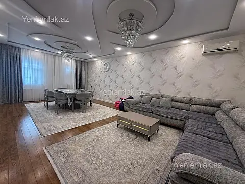 Satılır 4 otaqlı həyət evi 255 m²