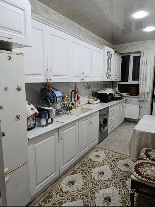 Satılır 4 otaqlı həyət evi 120 m²