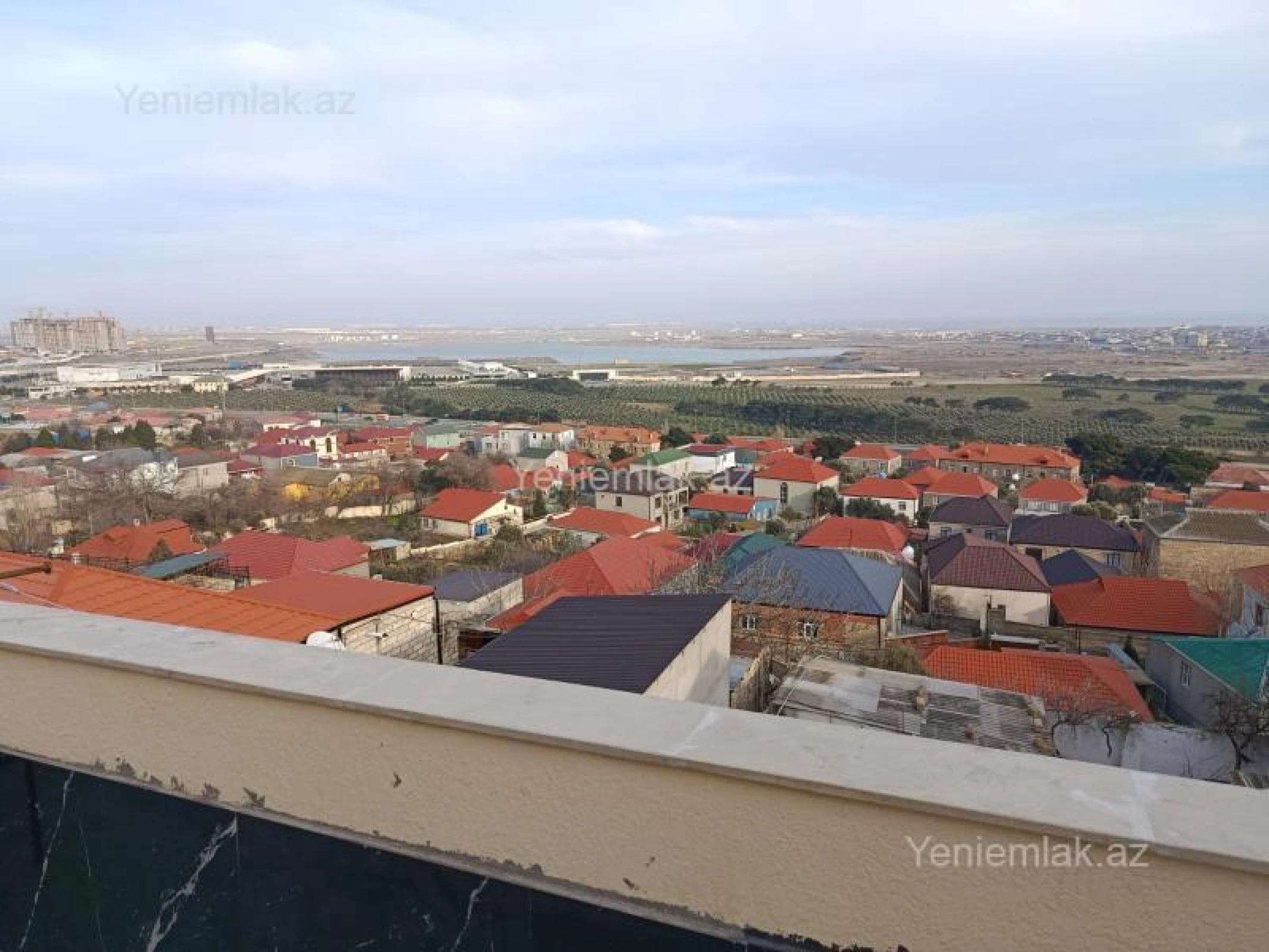 Satılır 4 otaqlı həyət evi 120 m²