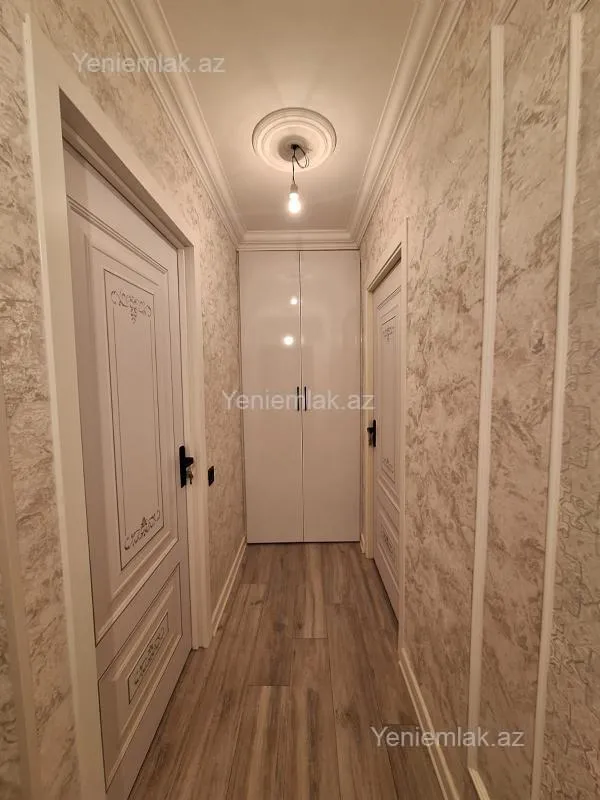 Satılır 2 otaqlı köhnə tikili 54 m²
