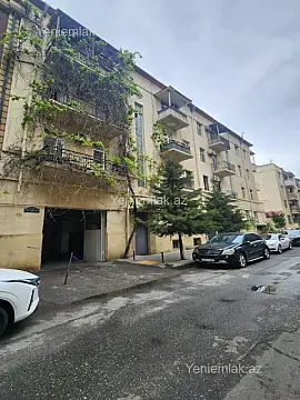 Satılır 2 otaqlı köhnə tikili 55 m² — Bakı, Səbail 2 otaq 55.00 m²