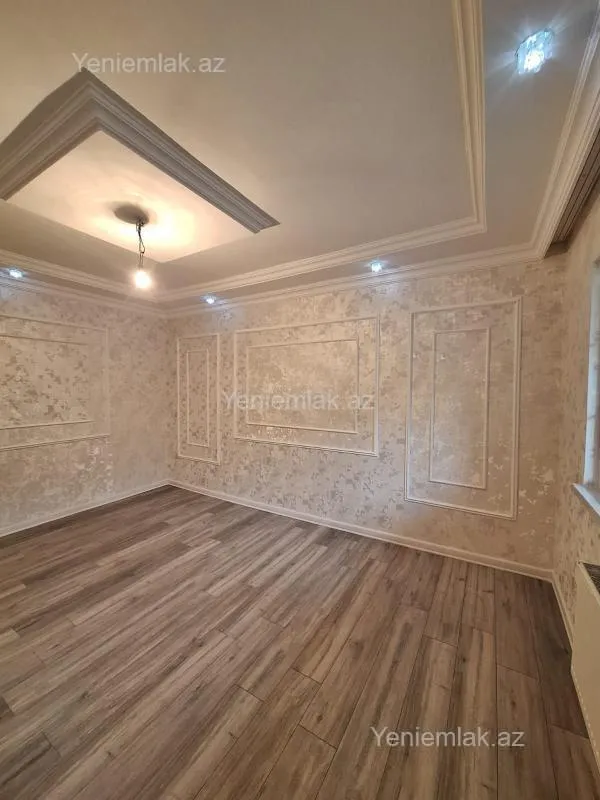 Satılır 3 otaqlı köhnə tikili 90 m²