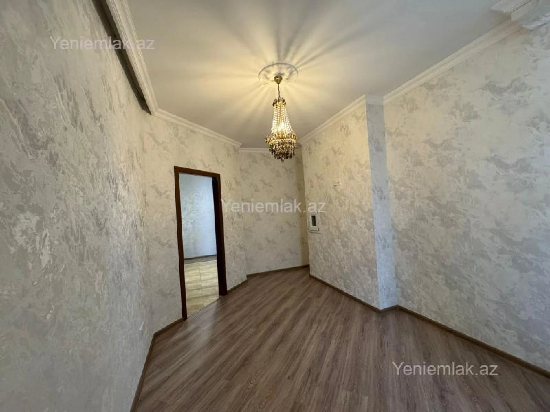 Satılır 2 otaqlı yeni tikili 60 m²