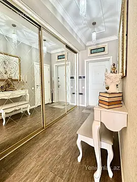 Satılır 2 otaqlı yeni tikili 70 m²