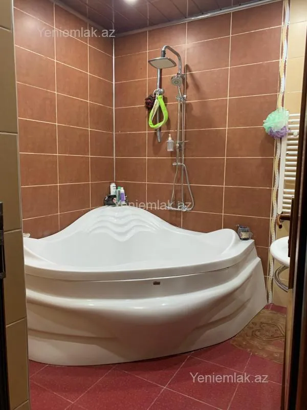 Satılır 3 otaqlı yeni tikili 167 m²