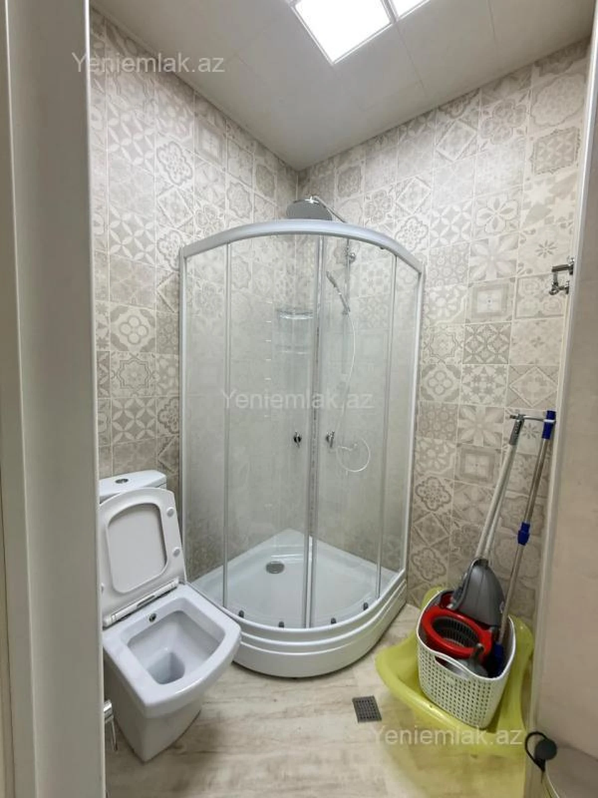 Satılır 3 otaqlı yeni tikili 130 m²