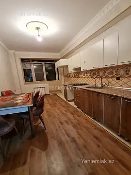 Satılır 3 otaqlı yeni tikili 83 m²