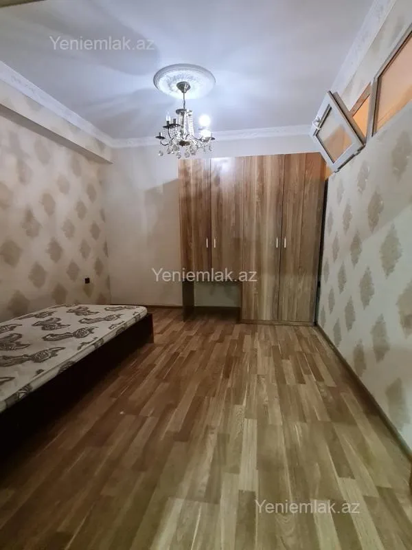 Satılır 3 otaqlı yeni tikili 83 m²