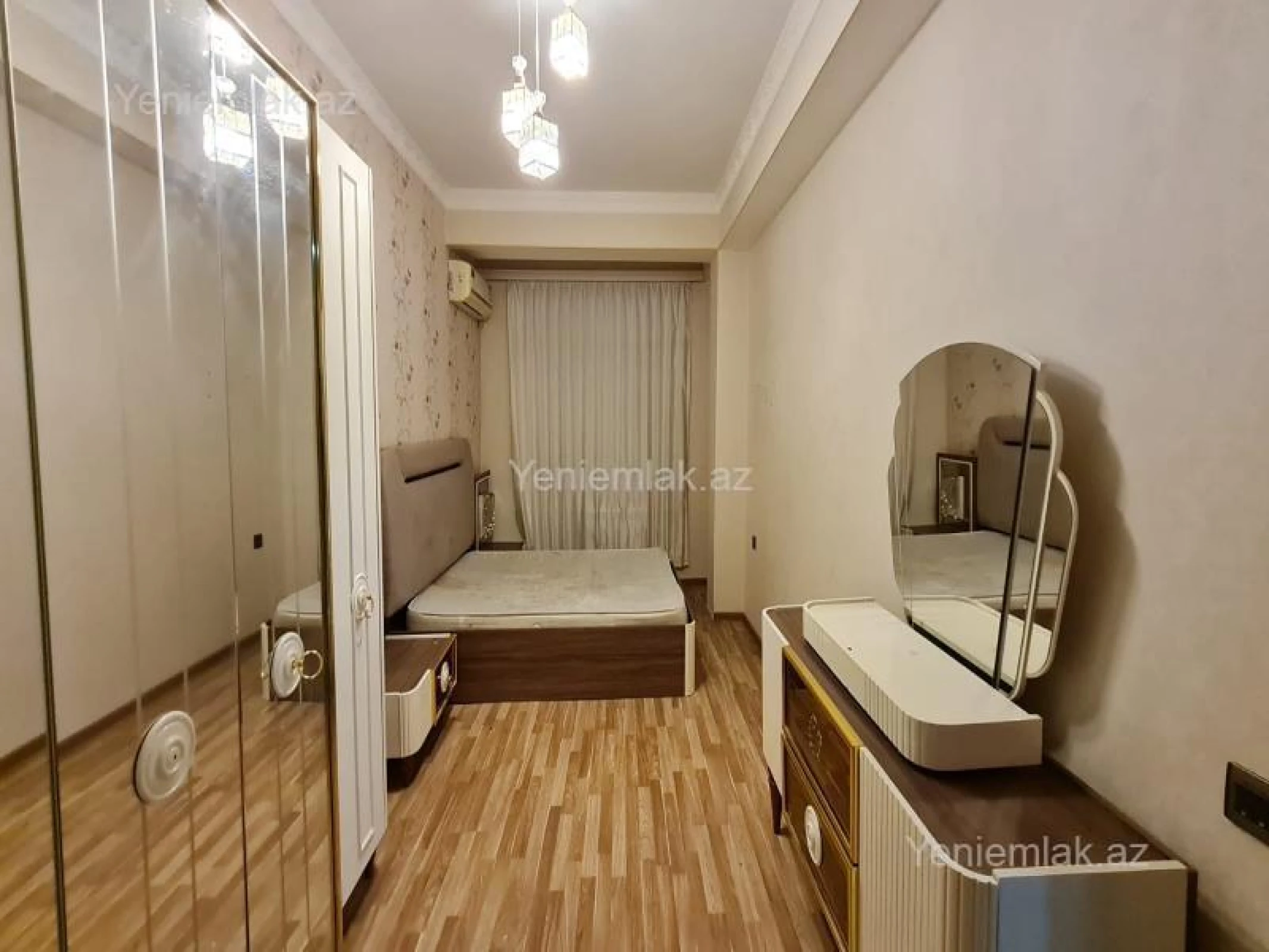 Satılır 3 otaqlı yeni tikili 83 m²